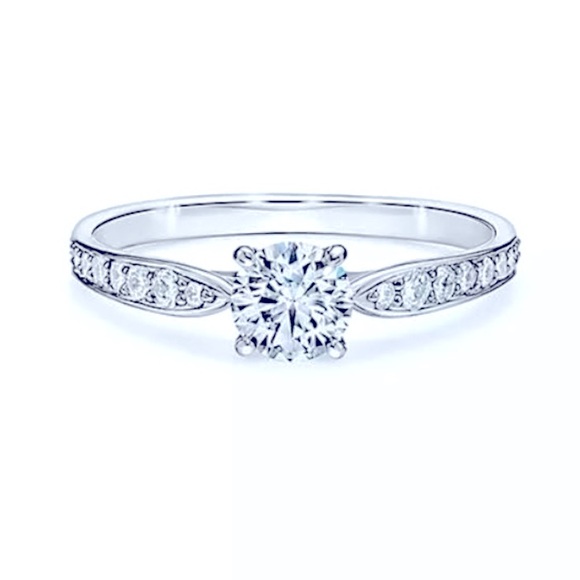 Tiffany & Co Harmony 0.71ct. Round Engagement Ring with a Diamond Platinum Band - Picture 1 of 12